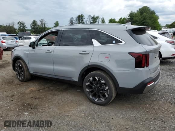 ✅ 2025 Kia Sorento X-Line EX • VIN: 5XYRHDJF0SG366225 • Lot: 57891735. Wystawiony na Copart z przebiegiem 3 017 mil. Bezpłatny archiwum sprzedaży aukcyjnych z USA i szczegółowy raport historii pojazdu na DreamBid. Zdjęcie 2.