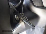 ✅ 2021 Chevrolet Silverado 1500 Custom Trail Boss • VIN: 3GCPYCEFXMG383713 • Lot: 43198191. Wystawiony na IAAI z przebiegiem 78 118 mil. Bezpłatny archiwum sprzedaży aukcyjnych z USA i szczegółowy raport historii pojazdu na DreamBid. Zdjęcie 11.