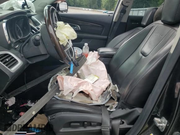 ✅ 2014 GMC Terrain Denali • VIN: 2GKFLZEK1E6217026 • Lot: 68760885. Wystawiony na Copart z przebiegiem Nie podano. Bezpłatny archiwum sprzedaży aukcyjnych z USA i szczegółowy raport historii pojazdu na DreamBid. Zdjęcie 7.