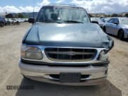 ✅ 1995 Ford Explorer Eddie Bauer • VIN: 1FMDU34X6SZB69769 • Lot: 56915345. Listed on Copart with 119,402 mi. Free auction sales archive from the USA and detailed vehicle history report at DreamBid. Image 5.