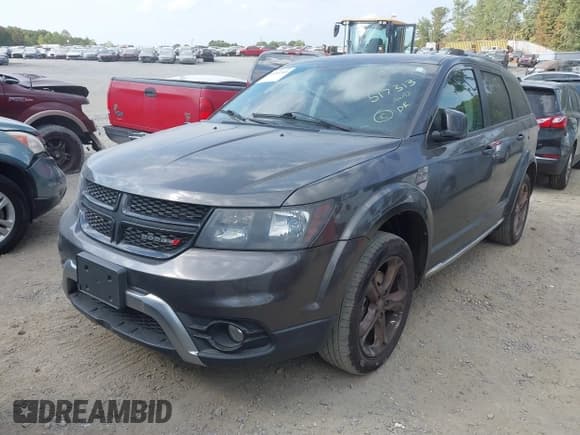 ✅ 2017 Dodge Journey Crossroad Plus • VIN: 3C4PDCGB4HT517313 • Lot: 43293340. Listed on IAAI with 77,634 mi. Free auction sales archive from the USA and detailed vehicle history report at DreamBid. Image 17.