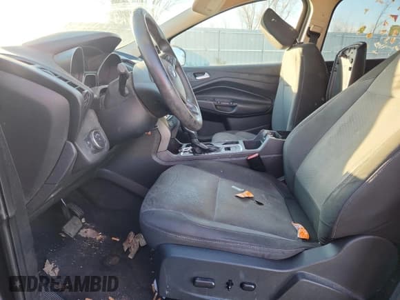 ✅ 2018 Ford Escape SE • VIN: 1FMCU0GD8JUD30095 • Lot: 91942065. Listed on Copart with 166,528 mi. Free auction sales archive from the USA and detailed vehicle history report at DreamBid. Image 7.