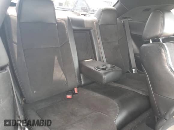 ✅ 2019 Dodge Challenger GT • VIN: 2C3CDZJG3KH571339 • Lot: 64327615. Wystawiony na Copart z przebiegiem 99 368 mil mil. Skorzystaj z bezpłatnego archiwum sprzedaży aukcyjnych z USA i zobacz szczegółowy raport historii pojazdu na DreamBid. Zdjęcie 10.