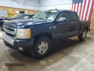 ✅ 2008 Chevrolet Silverado 1500 2LT • VIN: 2GCEK133181236636 • Lot: 86658365. Listed on Copart with 334,373 mi. Free auction sales archive from the USA and detailed vehicle history report at DreamBid. Image 1.