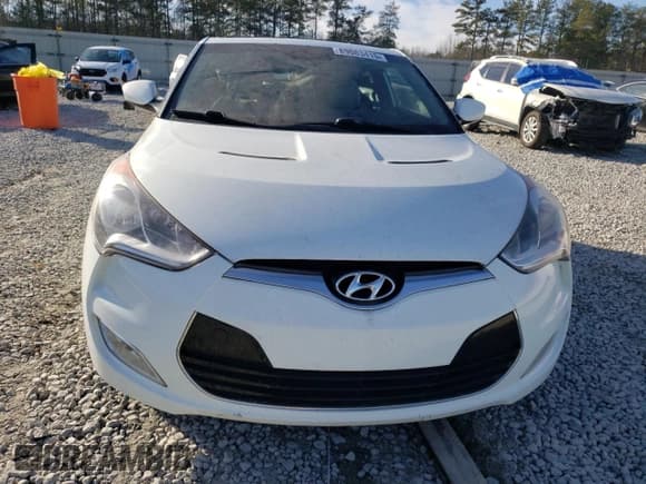 ✅ 2013 Hyundai Veloster w/Black Int • VIN: KMHTC6AD4DU102520 • Lot: 89083415. Wystawiony na Copart z przebiegiem 116 064 mil. Bezpłatny archiwum sprzedaży aukcyjnych z USA i szczegółowy raport historii pojazdu na DreamBid. Zdjęcie 5.