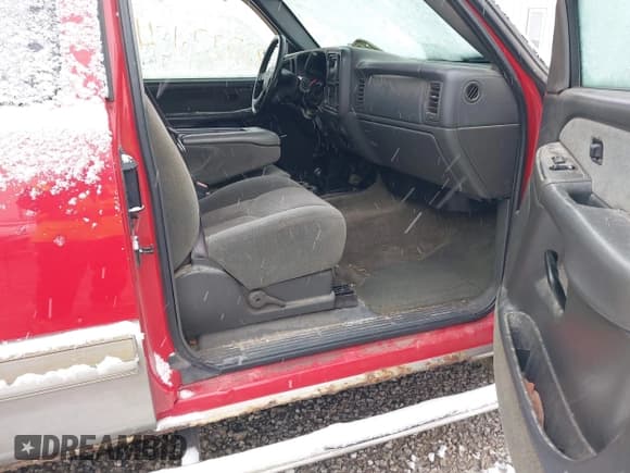 ✅ 2003 Chevrolet Silverado 1500 LS • VIN: 1GCEK19T63Z314805 • Lot: 43655888. Listed on IAAI with 285,453 mi. Free auction sales archive from the USA and detailed vehicle history report at DreamBid. Image 5.