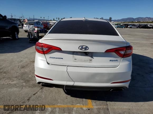 ✅ 2017 Hyundai Sonata Sport • VIN: 5NPE34AF5HH473723 • Lot: 38832623. Listed on Copart with 54,693 mi. Free auction sales archive from the USA and detailed vehicle history report at DreamBid. Image 6.