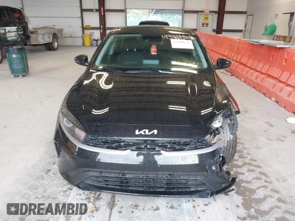 ✅ 2024 Kia Forte LXS • VIN: 3KPF24AD1RE811369 • Lot: 43248616. Wystawiony na IAAI z przebiegiem 19 350 mil. Bezpłatny archiwum sprzedaży aukcyjnych z USA i szczegółowy raport historii pojazdu na DreamBid. Zdjęcie 12.