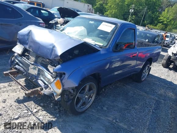 ✅ 1999 Toyota Tacoma • VIN: 4TANL42N8XZ494686 • Lot: 42181180. Wystawiony na IAAI z przebiegiem 194 617 mil. Bezpłatny archiwum sprzedaży aukcyjnych z USA i szczegółowy raport historii pojazdu na DreamBid. Zdjęcie 2.
