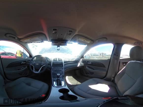 2013 Chevrolet Malibu LS z VIN 1G11A5SA7DU130756, wystawiony jako IAAI lot #42975541 z przebiegiem Nie podano mil oraz . Historia ofert i sprzedaży dostępna na DreamBid. Obrazek 21.