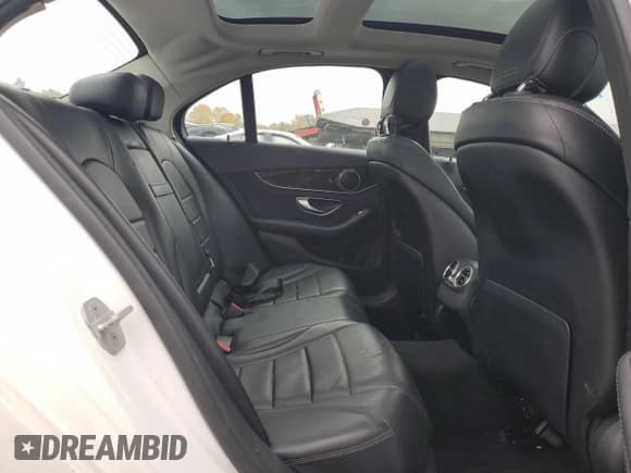 ✅ 2016 Mercedes-Benz C 300 Luxury • VIN: 55SWF4KB3GU108010 • Lot: 91197435. Listed on Copart with 118,657 mi. Free auction sales archive from the USA and detailed vehicle history report at DreamBid. Image 10.