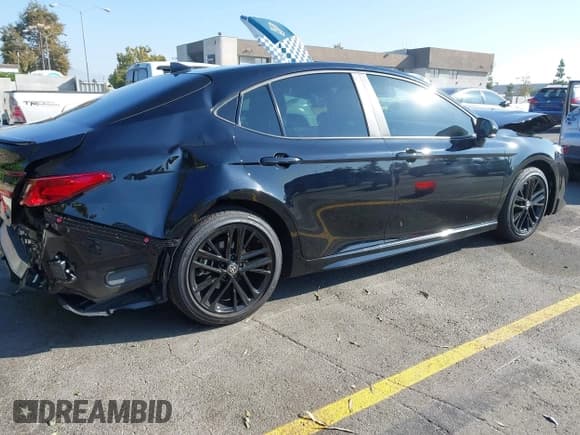 ✅ 2025 Toyota Camry XSE • VIN: 4T1DAACK3SU626103 • Lot: 43301414. Listed on IAAI with 10,817 mi. Free auction sales archive from the USA and detailed vehicle history report at DreamBid. Image 4.