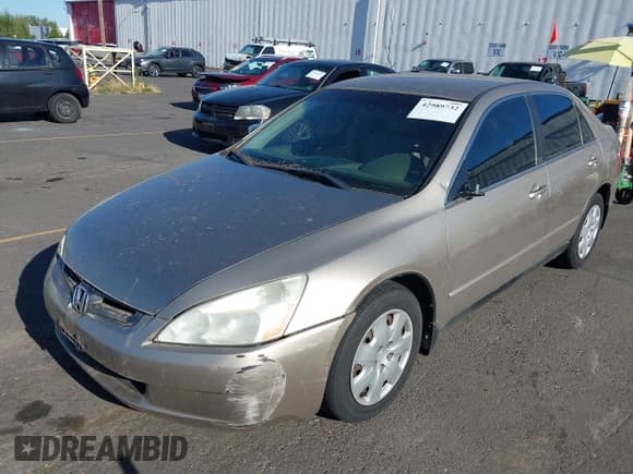 ✅ 2003 Honda Accord LX • VIN: 1HGCM66303A079689 • Лот: 42989732. Опубликован ранее на IAAI с пробегом 188 817 миль. Бесплатный доступ к архиву аукционных продаж из США и подробный отчёт об истории автомобиля на DreamBid. Изображение 6.