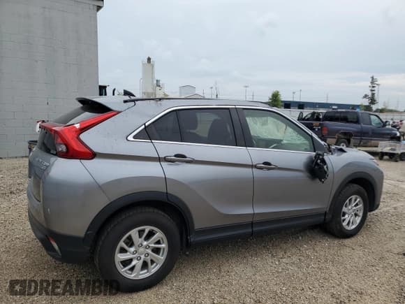 ✅ 2019 Mitsubishi Eclipse Cross ES • VIN: JA4AT3AA2KZ033188 • Lot: 67993825. Wystawiony na Copart z przebiegiem 63 543 mil. Bezpłatny archiwum sprzedaży aukcyjnych z USA i szczegółowy raport historii pojazdu na DreamBid. Zdjęcie 3.