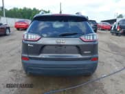 ✅ 2019 Jeep Cherokee Latitude Plus • VIN: 1C4PJLLB5KD264787 • Lot: 42274859. Wystawiony na IAAI z przebiegiem 106 108 mil. Bezpłatny archiwum sprzedaży aukcyjnych z USA i szczegółowy raport historii pojazdu na DreamBid. Zdjęcie 16.