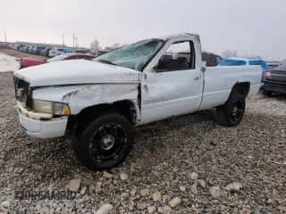 1998 Dodge 1500 z VIN 1B7HF16Y1WS771214, wystawiony jako Copart lot #83446254 z przebiegiem 240 257 mil mil oraz Nie do naprawy • Non repairable. Historia ofert i sprzedaży dostępna na DreamBid. Obrazek 1.