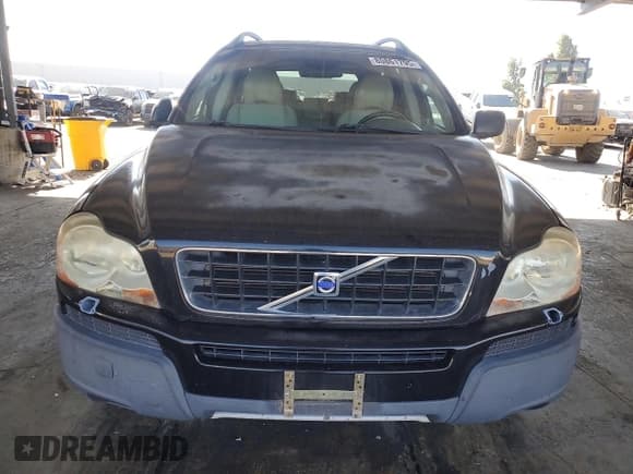 ✅ 2004 Volvo XC90 • VIN: YV1CZ91HX41033027 • Lot: 80861795. Listed on Copart with 195,227 mi. Free auction sales archive from the USA and detailed vehicle history report at DreamBid. Image 5.