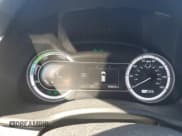 ✅ 2018 Kia Niro LX • VIN: KNDCB3LC8J5113620 • Lot: 86219985. Wystawiony na Copart z przebiegiem 83 854 mil. Bezpłatny archiwum sprzedaży aukcyjnych z USA i szczegółowy raport historii pojazdu na DreamBid. Zdjęcie 9.