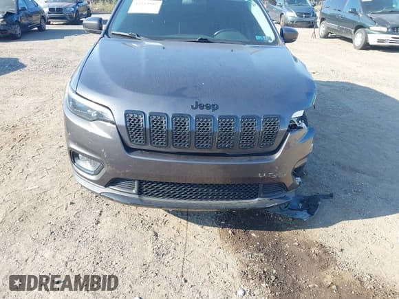 ✅ 2020 Jeep Cherokee Latitude Plus • VIN: 1C4PJMLX6LD506716 • Lot: 43223995. Wystawiony na IAAI z przebiegiem 86 605 mil. Bezpłatny archiwum sprzedaży aukcyjnych z USA i szczegółowy raport historii pojazdu na DreamBid. Zdjęcie 6.