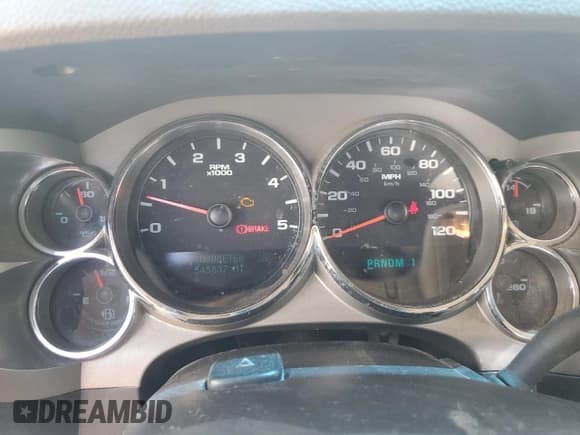 ✅ 2012 GMC Sierra 1500 • VIN: 1GT512C86CZ300044 • Lot: 57880595. Listed on Copart with 545,837 mi. Free auction sales archive from the USA and detailed vehicle history report at DreamBid. Image 9.