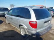 ✅ 2002 Chrysler Voyager • VIN: 1C4GJ25B02B697095 • Lot: 41704565. Listed on IAAI with 168,931 mi. Free auction sales archive from the USA and detailed vehicle history report at DreamBid. Image 3.