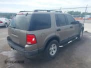 ✅ 2003 Ford Explorer XLT • VIN: 1FMZU63KX3UB09246 • Лот: 42470144. Опубликован ранее на IAAI с пробегом 247 966 миль. Бесплатный доступ к архиву аукционных продаж из США и подробный отчёт об истории автомобиля на DreamBid. Изображение 4.
