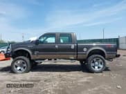 ✅ 2005 Ford F-250 XL • VIN: 1FTSW21P75EC79181 • Lot: 42098923. Listed on IAAI with 198,999 mi. Free auction sales archive from the USA and detailed vehicle history report at DreamBid. Image 14.