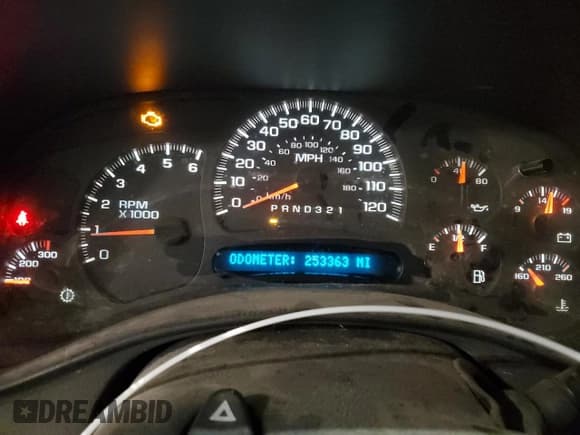 ✅ 2006 GMC Sierra 1500HD SLE1 • VIN: 1GTGK13U16F241116 • Lot: 65703805. Wystawiony na Copart z przebiegiem 253 363 mil. Bezpłatny archiwum sprzedaży aukcyjnych z USA i szczegółowy raport historii pojazdu na DreamBid. Zdjęcie 9.