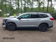 ✅ 2024 Subaru Ascent Onyx Limited • VIN: 4S4WMAKD9R3440178 • Lot: 42951456. Listed on IAAI with 7,775 mi. Free auction sales archive from the USA and detailed vehicle history report at DreamBid. Image 14.