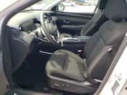 ✅ 2022 Hyundai Tucson SEL Convenience • VIN: KM8JFCA15NU012071 • Лот: 53785084. Опубликован ранее на Copart с пробегом 27 919 миль. Бесплатный доступ к архиву аукционных продаж из США и подробный отчёт об истории автомобиля на DreamBid. Изображение 7.