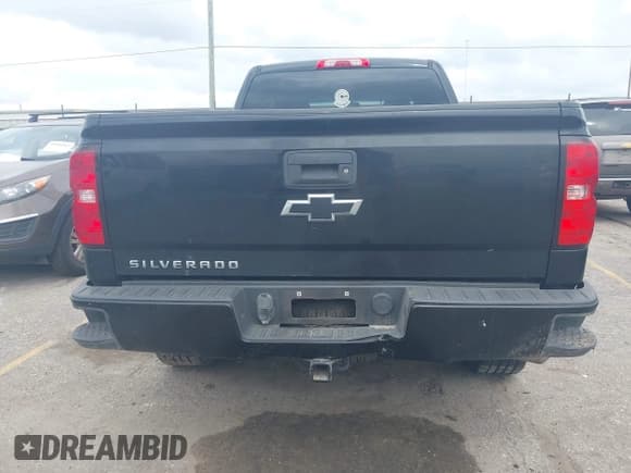✅ 2018 Chevrolet Silverado 1500 Custom • VIN: 1GCRCPEC2JZ273223 • Лот: 42153034. Опубликован ранее на IAAI с пробегом 159 979 миль. Бесплатный доступ к архиву аукционных продаж из США и подробный отчёт об истории автомобиля на DreamBid. Изображение 16.
