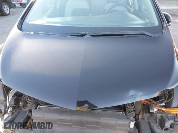 ✅ 2019 Chevrolet Bolt EV LT • VIN: 1G1FY6S03K4109379 • Lot: 41370403. Wystawiony na IAAI z przebiegiem 142 291 mil. Bezpłatny archiwum sprzedaży aukcyjnych z USA i szczegółowy raport historii pojazdu na DreamBid. Zdjęcie 10.