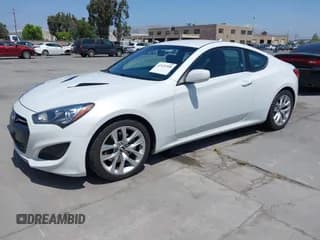 ✅ 2013 Hyundai Genesis Coupe 2.0T • VIN: KMHHT6KD7DU088682 • Lot: 42421998. Wystawiony na IAAI z przebiegiem 87 398 mil. Bezpłatny archiwum sprzedaży aukcyjnych z USA i szczegółowy raport historii pojazdu na DreamBid. Zdjęcie 2.