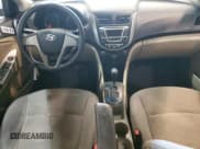 ✅ 2017 Hyundai Accent SE • VIN: KMHCT4AE5HU362069 • Лот: 57043484. Опубликован ранее на Copart с пробегом 99 215 миль. Бесплатный доступ к архиву аукционных продаж из США и подробный отчёт об истории автомобиля на DreamBid. Изображение 8.