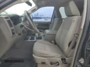 ✅ 2008 Dodge 1500 Laramie • VIN: 1D7HA18288S500795 • Lot: 88369025. Wystawiony na Copart z przebiegiem 171 730 mil. Bezpłatny archiwum sprzedaży aukcyjnych z USA i szczegółowy raport historii pojazdu na DreamBid. Zdjęcie 7.