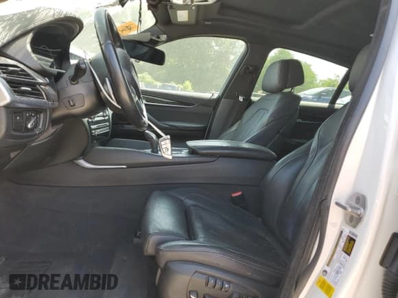 ✅ 2018 BMW X6 sDrive35i • VIN: 5UXKU0C54J0G69797 • Lot: 59867525. Listed on Copart with 95,049 mi. Free auction sales archive from the USA and detailed vehicle history report at DreamBid. Image 7.