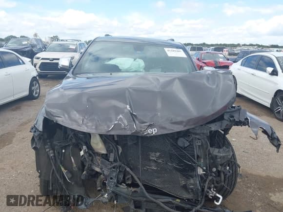 ✅ 2014 Jeep Grand Cherokee Overland • VIN: 1C4RJFCG6EC211600 • Lot: 43289489. Listed on IAAI with 133,935 mi. Free auction sales archive from the USA and detailed vehicle history report at DreamBid. Image 13.