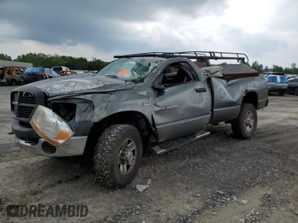 ✅ 2006 Dodge 2500 ST • VIN: 3D7KS26D26G211445 • Lot: 59830865. Wystawiony na Copart z przebiegiem Nie podano. Bezpłatny archiwum sprzedaży aukcyjnych z USA i szczegółowy raport historii pojazdu na DreamBid. Zdjęcie 1.