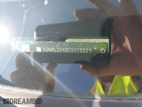 2012 Chevrolet Captiva Sport LS z VIN 3GNAL2EK8CS558829, wystawiony jako IAAI lot #43361718 z przebiegiem 116 137 mil mil oraz . Historia ofert i sprzedaży dostępna na DreamBid. Obrazek 9.