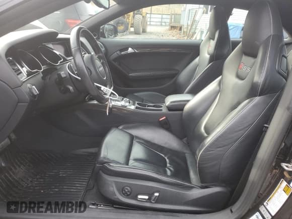 ✅ 2015 Audi RS 5 • VIN: WUAC6AFR4FA901689 • Lot: 86622314. Listed on Copart with 74,932 mi. Free auction sales archive from the USA and detailed vehicle history report at DreamBid. Image 7.