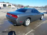 ✅ 2012 Dodge Challenger SXT • VIN: 2C3CDYAG9CH206661 • Lot: 41588889. Wystawiony na IAAI z przebiegiem 218 581 mil. Bezpłatny archiwum sprzedaży aukcyjnych z USA i szczegółowy raport historii pojazdu na DreamBid. Zdjęcie 4.