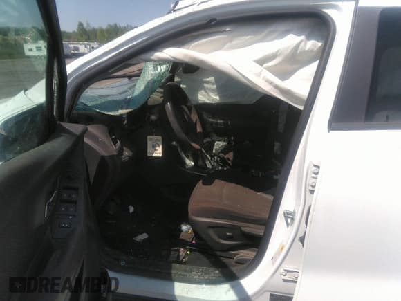 ✅ 2021 Chevrolet Trax LS • VIN: KL7CJKSBXMB302858 • Lot: 42356370. Listed on IAAI with 40,838 mi. Free auction sales archive from the USA and detailed vehicle history report at DreamBid. Image 5.