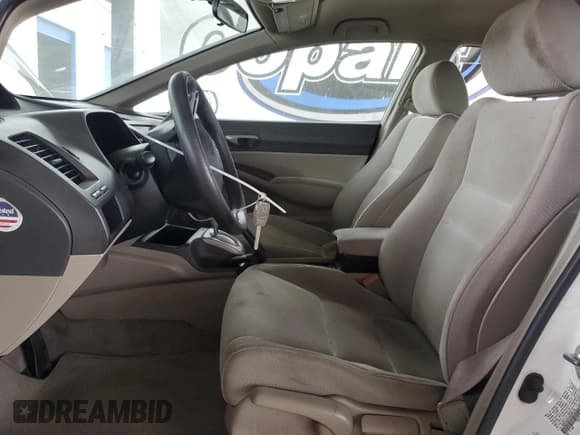 ✅ 2011 Honda Civic GX • VIN: 19XFA4F51BE000164 • Лот: 68948865. Опубликован ранее на Copart с пробегом 152 646 миль. Бесплатный доступ к архиву аукционных продаж из США и подробный отчёт об истории автомобиля на DreamBid. Изображение 7.