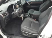 ✅ 2023 Lexus GX 460 Premium • VIN: JTJAM7BXXP5374606 • Лот: 86257795. Опубликован ранее на Copart с пробегом 38 759 миль. Бесплатный доступ к архиву аукционных продаж из США и подробный отчёт об истории автомобиля на DreamBid. Изображение 7.