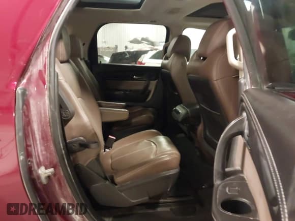 ✅ 2017 GMC Acadia Limited • VIN: 1GKKRSKD9HJ188571 • Lot: 43160182. Wystawiony na IAAI z przebiegiem 137 149 mil. Bezpłatny archiwum sprzedaży aukcyjnych z USA i szczegółowy raport historii pojazdu na DreamBid. Zdjęcie 8.