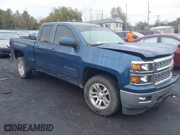 2015 Chevrolet Silverado 1500 LT z VIN 1GCVKREH1FZ397029, wystawiony jako IAAI lot #43417979 z przebiegiem 106 888 mil mil oraz . Historia ofert i sprzedaży dostępna na DreamBid. Obrazek 1.