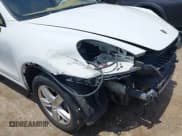 ✅ 2014 Porsche Cayenne • VIN: WP1AA2A28ELA03925 • Лот: 42514776. Опубликован ранее на IAAI с пробегом 203 463 миль. Бесплатный доступ к архиву аукционных продаж из США и подробный отчёт об истории автомобиля на DreamBid. Изображение 6.