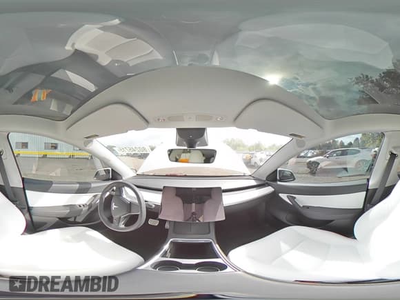 ✅ 2022 Tesla Model Y Performance • VIN: 7SAYGDEF0NF388524 • Lot: 80245715. Listed on Copart with 29,535 mi. Free auction sales archive from the USA and detailed vehicle history report at DreamBid. Image 14.