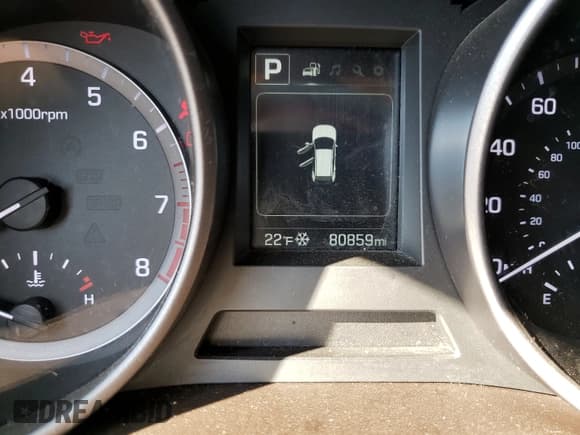 ✅ 2017 Hyundai Santa Fe 2.4L • VIN: 5NMZUDLB3HH024840 • Лот: 56909941. Опубликован ранее на Copart с пробегом 80 859 миль. Бесплатный доступ к архиву аукционных продаж из США и подробный отчёт об истории автомобиля на DreamBid. Изображение 8.