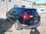 ✅ 2015 Toyota RAV4 XLE • VIN: 2T3RFREV1FW366164 • Lot: 43641723. Wystawiony na IAAI z przebiegiem 111 777 mil. Bezpłatny archiwum sprzedaży aukcyjnych z USA i szczegółowy raport historii pojazdu na DreamBid. Zdjęcie 3.
